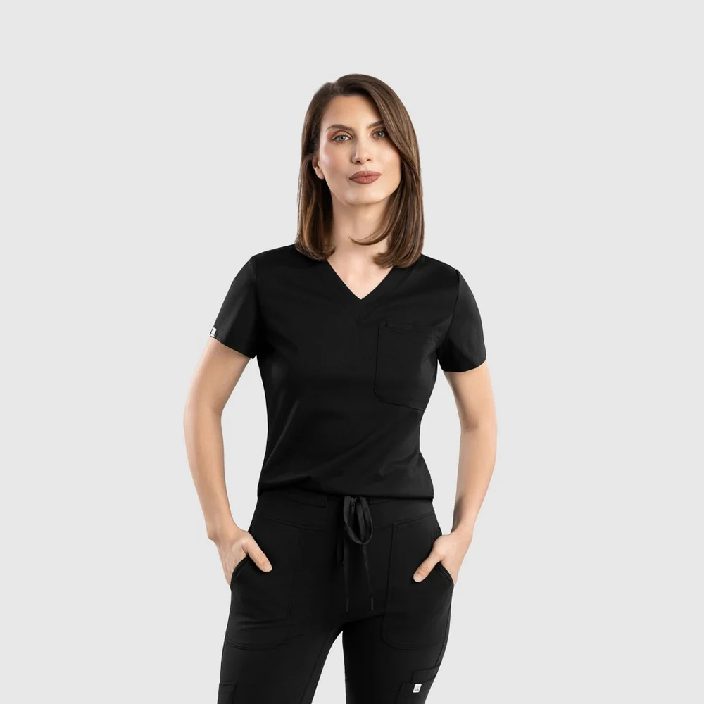 katja-crna-5723901