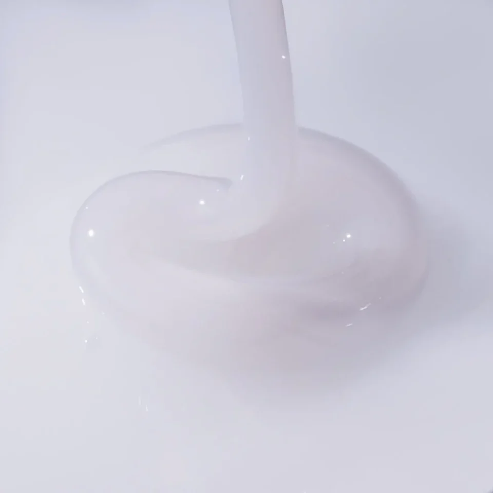 Milky White ( 30g; 50g )