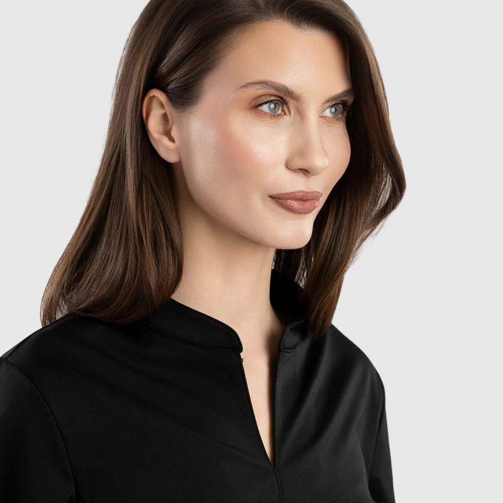 nika-crna-4587947
